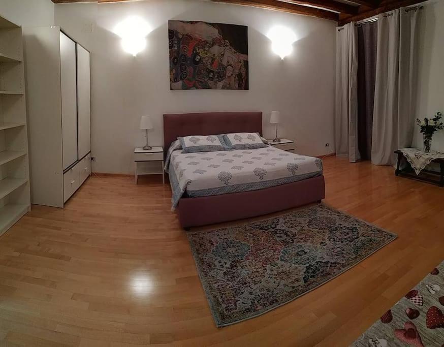 In Centro A Trieste Eksteriør billede